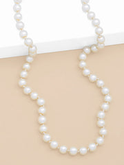The Classic Pearl Necklace