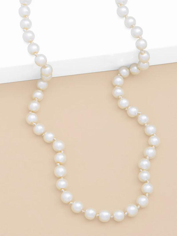 The Classic Pearl Necklace