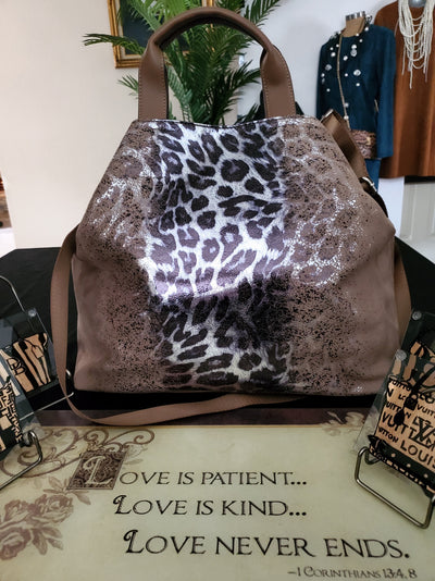 Ombre Leopard Print Faux Sued Tote